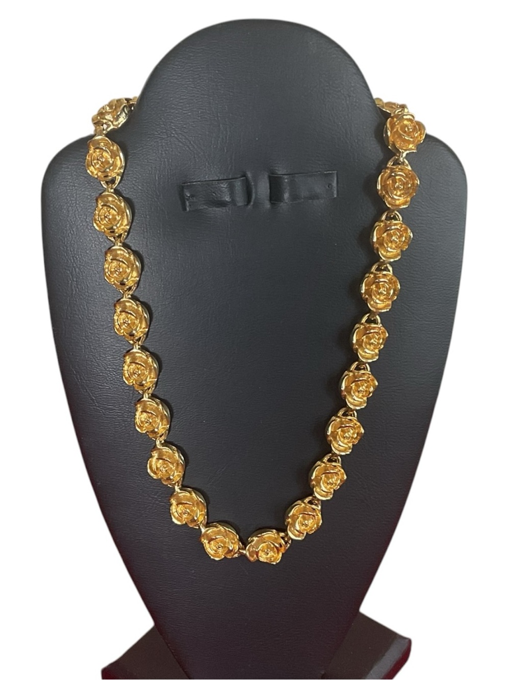 Vintage Gold Tone Rose Link Necklace Floral Statement Runway Jewelry 17"